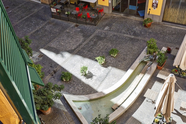 Appartement, 1 chambre, balcon | Vue sur la rue