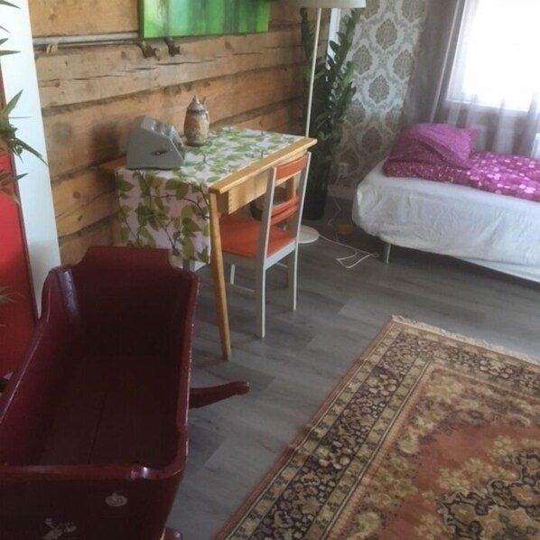 Economy Double Room, Shared Bathroom | Free cribs/infant beds, free WiFi, bed sheets