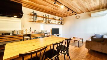 3 Schlafzimmer, Schreibtisch, Verdunkelungsvorhänge