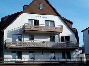 Exterior - Hotel Seehaus (Horn-Bad Meinberg)