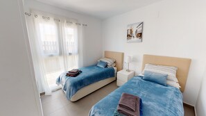 3 slaapkamers, een kluis op de kamer, gratis wifi, beddengoed