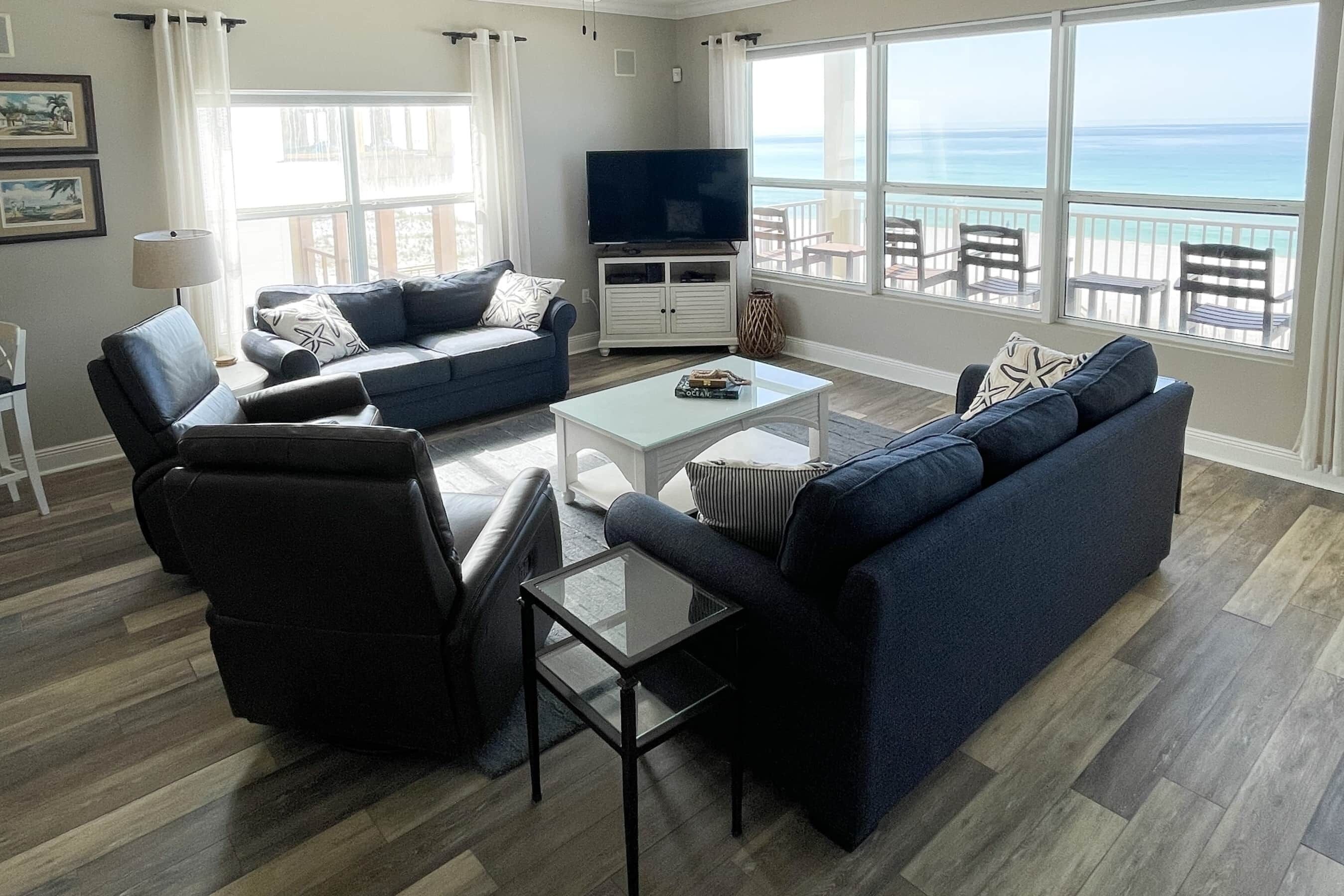 Een smart-tv en een dvd-speler