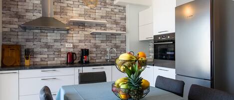 Fridge, oven, dishwasher, electric kettle
