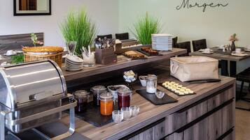Desayuno buffet incluido todos los días