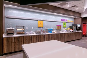 Desayuno buffet incluido todos los días 