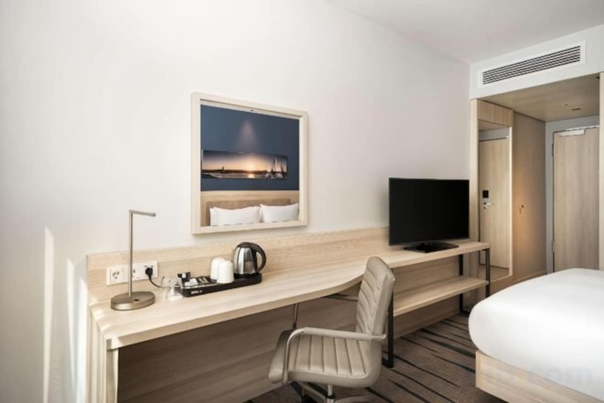 Queen Room with Sofa Bed