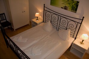 Apartment, Ground Floor (excl. cleaning fee, Top 3) | Free cots/infant beds, free WiFi, bed sheets - Appartements Fürstalm Alpendorf (Gerlos)