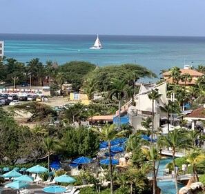 حمّام سباحة خارجي، حمّام سباحة مُدفَّأ