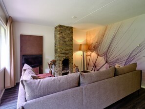 Apartment (2 Persons) | Living area