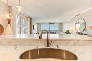 Interior - Luxury Beachfront property with a gorgeous view. (Jacksonville Beach)