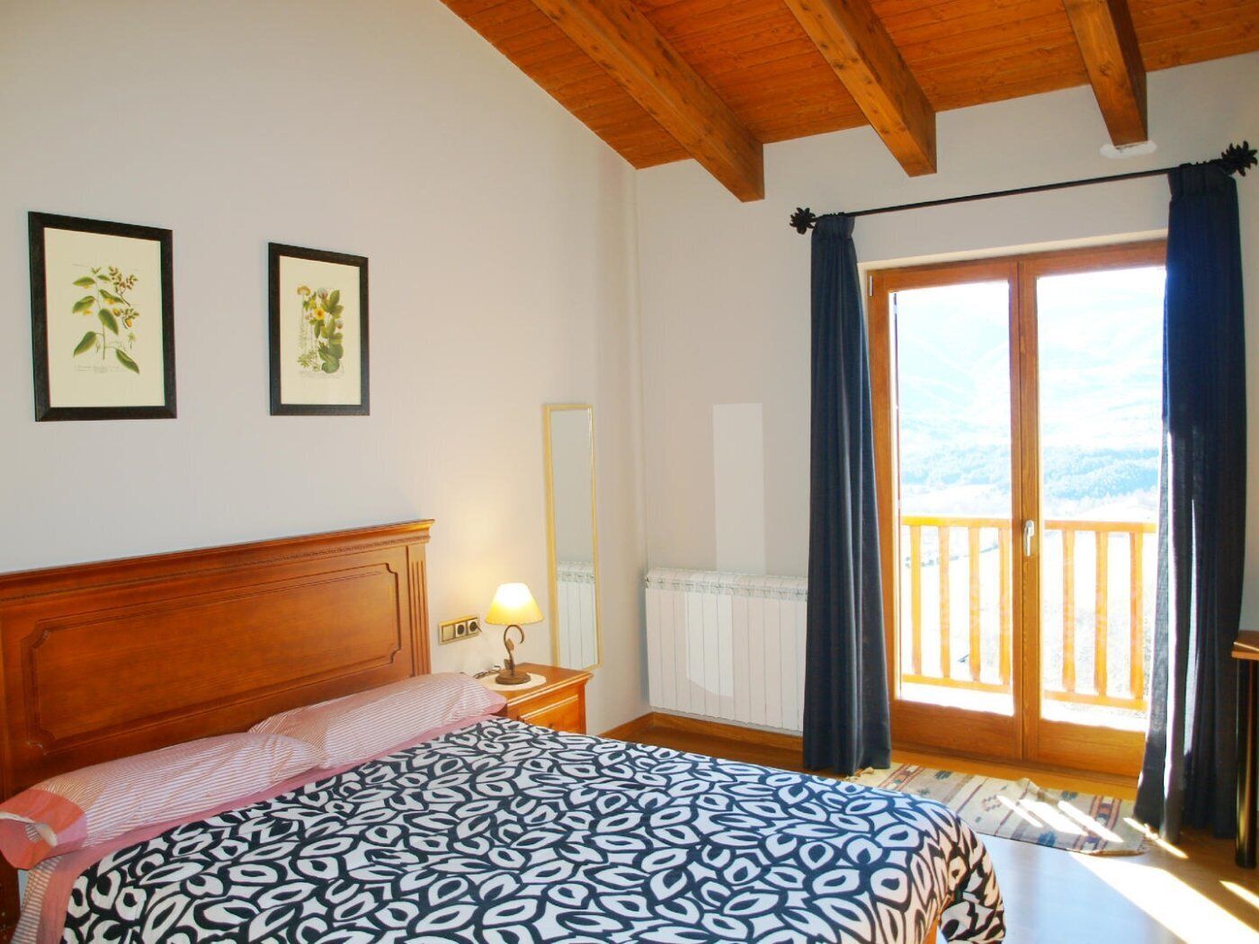 5 bedrooms, internet