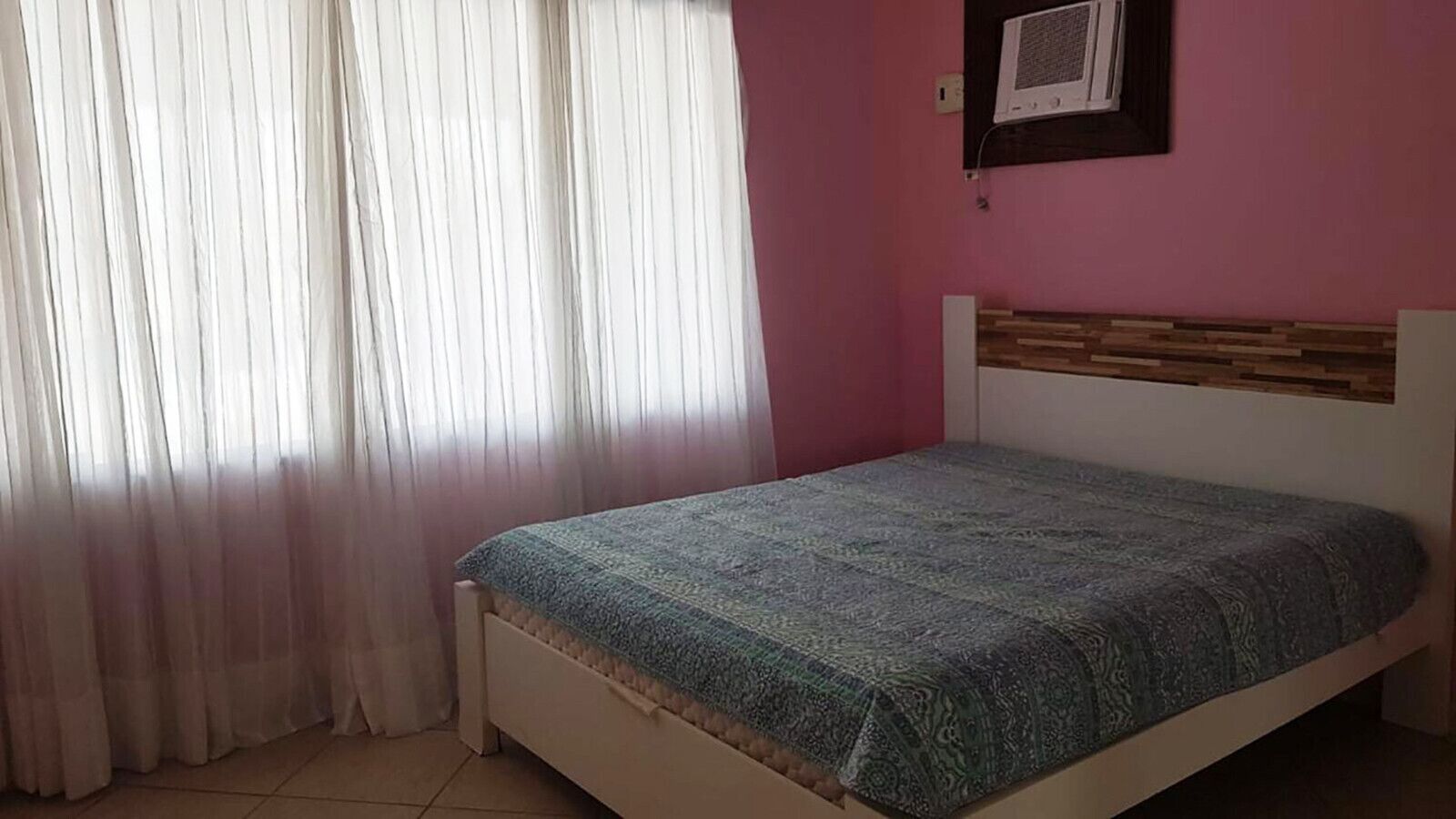 Casa ampla c piscina - Praia do Peró, Cabo Frio/RJ