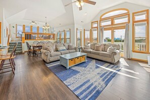 Smart TV - Oceanview Home w/ Saltwater Pool, Hot Tub, Game Room, Private Beach Boardwalk (Waves)