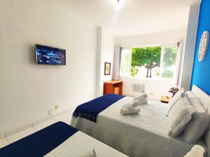 Comfort Apartment | 1 bedroom, in-room safe, individually decorated, blackout curtains - TC202 Paraíso na Praia (Rio de Janeiro)