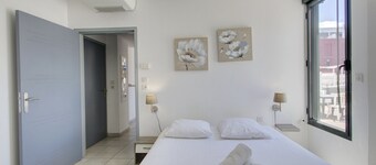 T2 - Ti Patio*** - 38 m2 – Sea front - St-Pierre