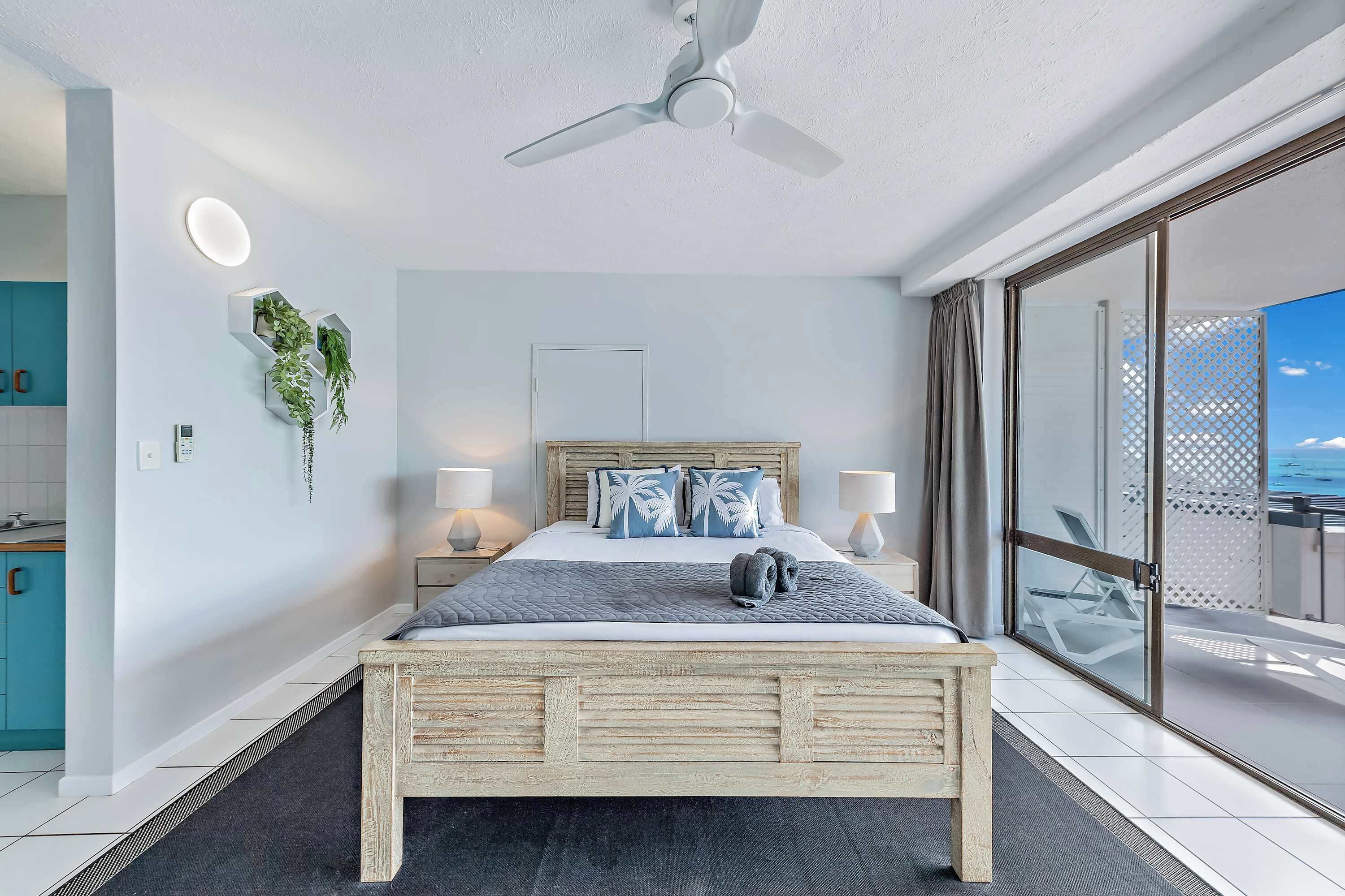 Strykejern/-brett, wi-fi og sengetøy