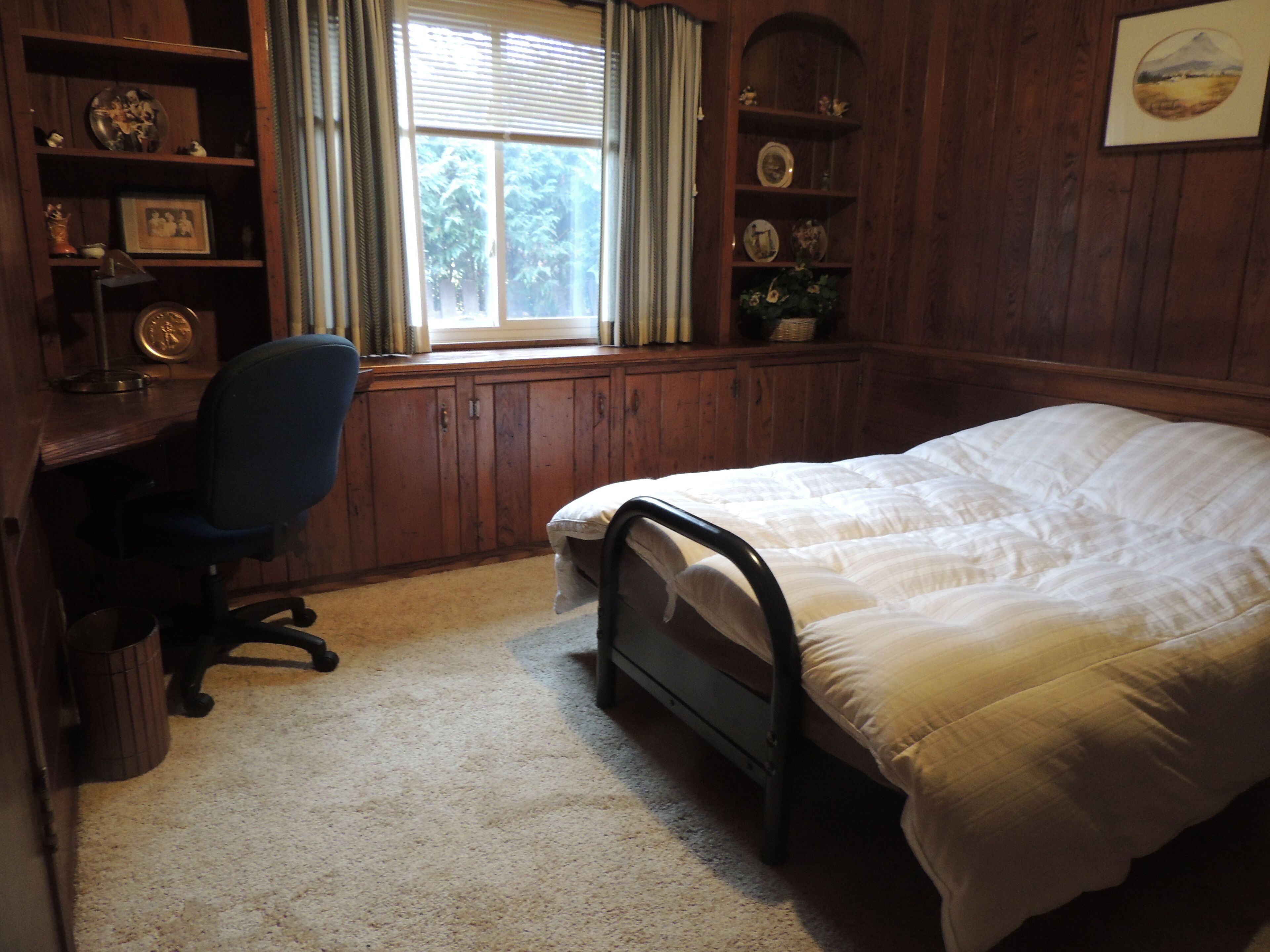 Pet Friendly - 6 mi from National Park, Blossom Music