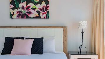 1 bedroom, iron/ironing board, free WiFi