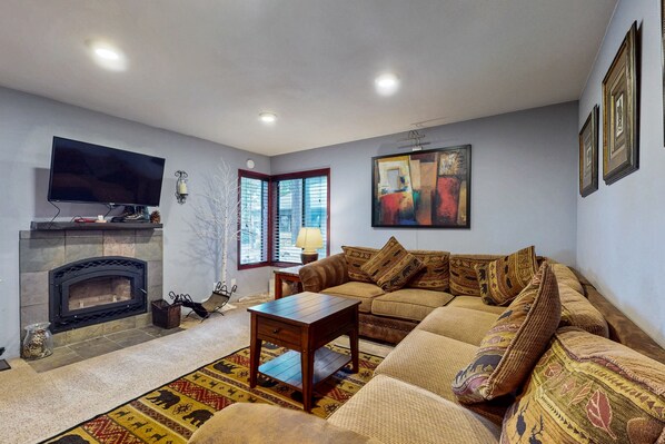 TV, fireplace, table football, ping pong
