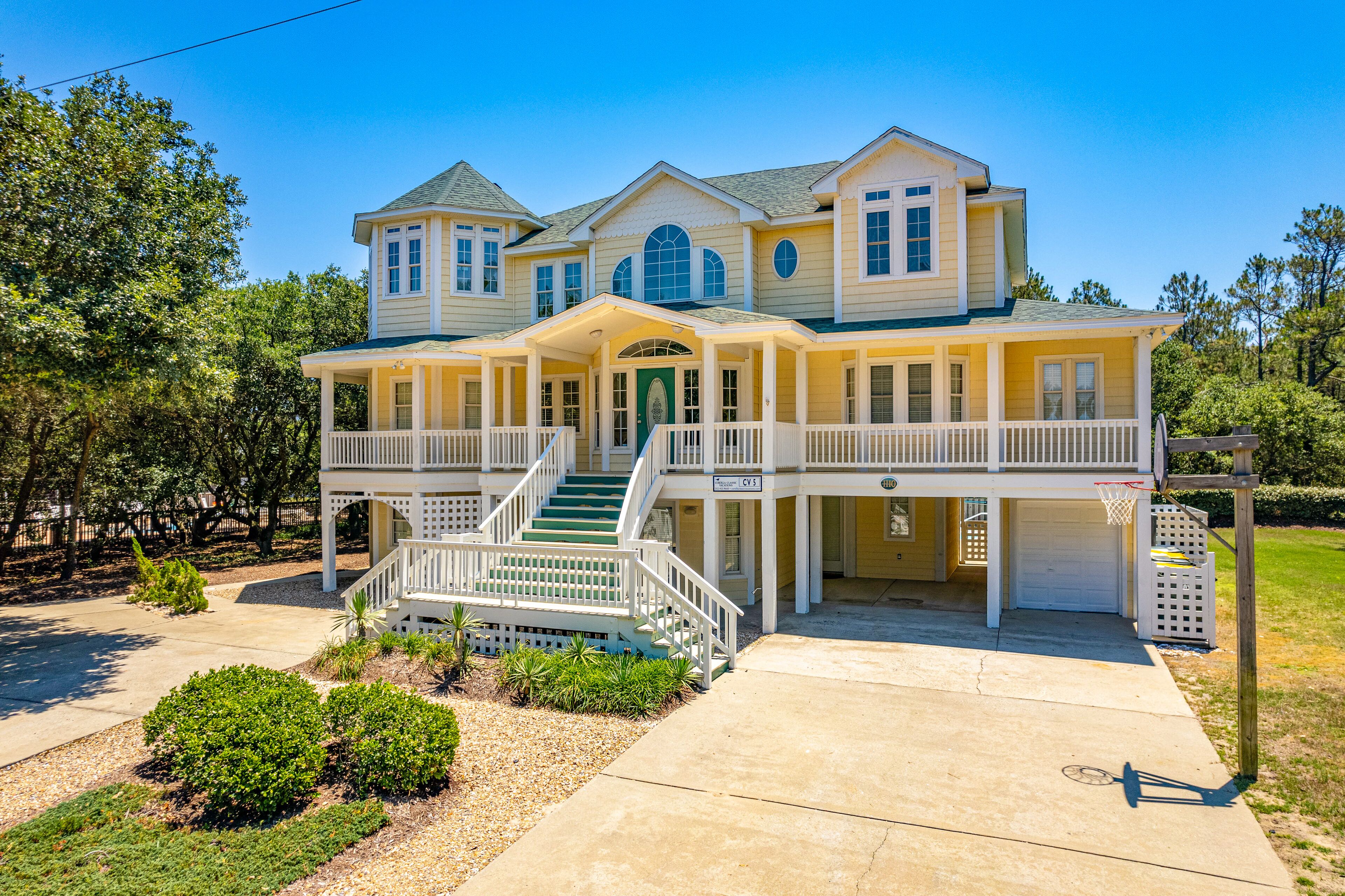 Oceanside In Corolla w/Heated Pool, Hot Tub & Rec Room w/Pool Table