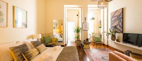 1 chambre, fer et planche à repasser, lit parapluie, Wi-Fi