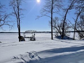 Snow and ski sports - Cozy & Private Lakeside Cabin on Lake Irene – Swim, Fish, Relax (Parkers Prairie Douglas County)
