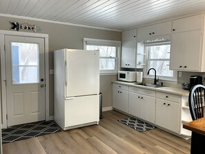 Fridge, microwave, coffee/tea maker, toaster