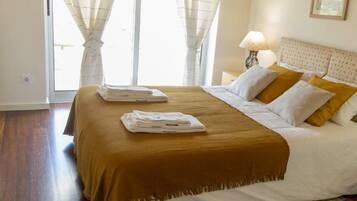 3 quartos, ferros/tábuas de passar roupa, berço de viagem, Wi-Fi