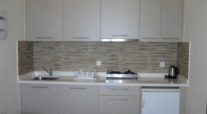 Soundproofing - Blue Sea (Rethymno)