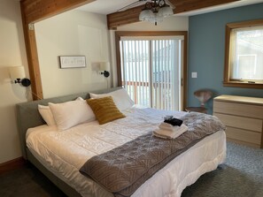 3 chambres, bureau, fer et planche à repasser, Wi-Fi gratuit