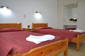 Room - Koskinas Apartments (Corfu)