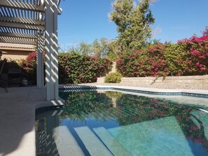 Outdoor pool, a heated pool - Heated Pool & Spa No Charge. Across The Street From Coachella & Stagecoach (Indio)