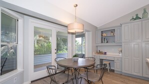 Unclassified image, 4 of 18, button - Dream Lake House minutes from Theme Parks (Orlando)