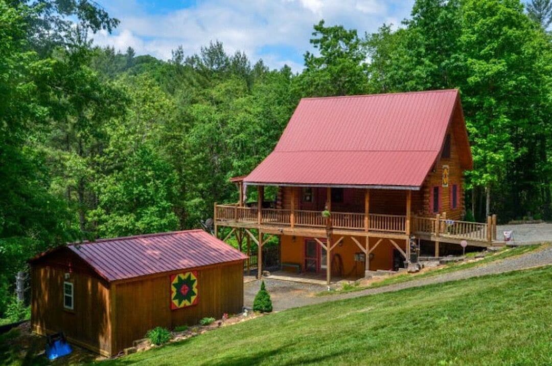 Beaver Creek Hill - Log Cabin; Listen To The Rushing Creek; Blue Ridge Mountains