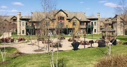 Adventure Getaway Vernon NJ Large 3BR Condo @ Mountain Creek Ski Resort #12-11P