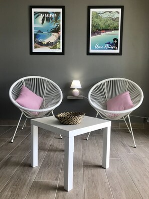 Interior - T2, Trois-Ilets, close to amenities and beach. (Les Trois-Îlets)