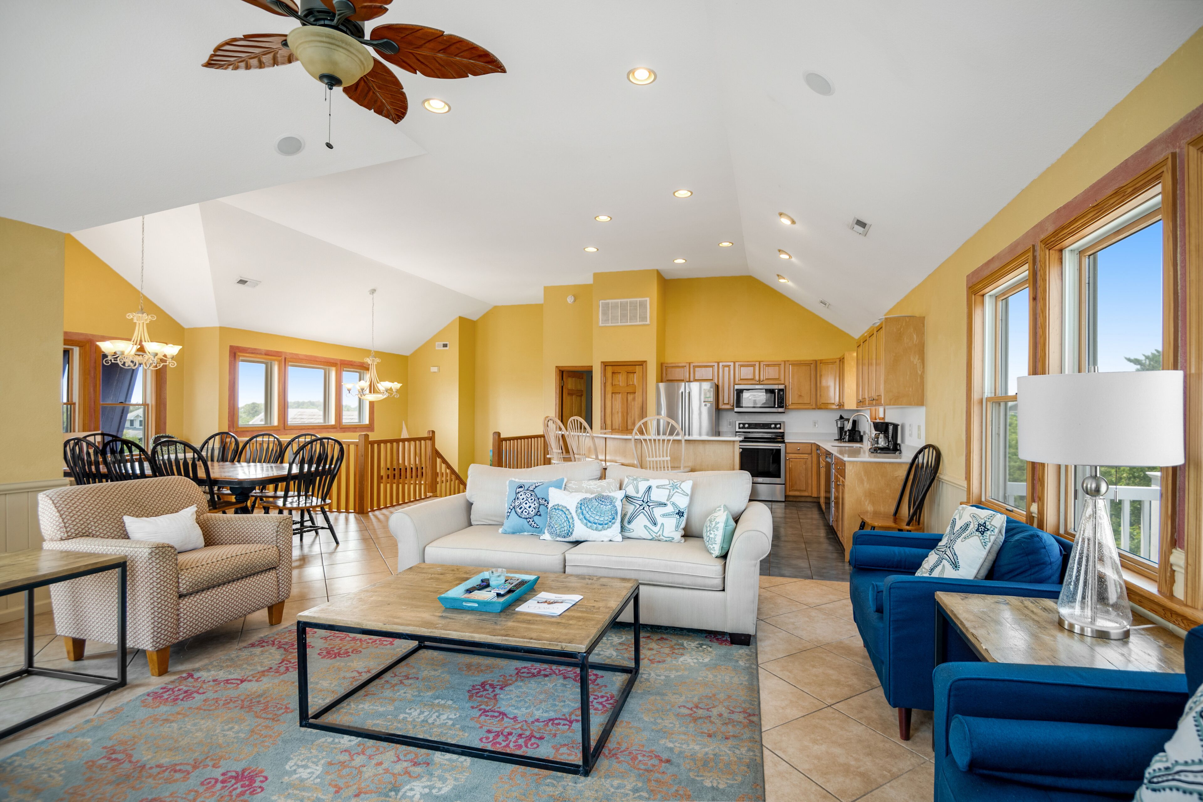 Oceanside In Corolla w/Heated Pool, Hot Tub & Rec Room w/Pool Table