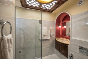 Bathroom - Veneto Boutique Hotel (Rethymno)