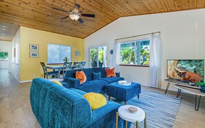 TV connectée, lecteur de DVD, espaces bureaux