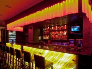 Bar (en la propiedad)