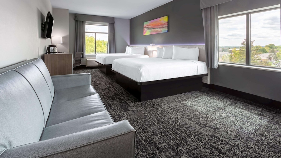 Baymont Inn & Suites by Wyndham Madison