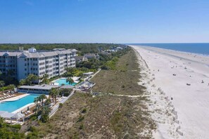 Beach nearby - Beachside Luxury Villa, Pool & Spa, on Hilton Head (Hilton Head Island)