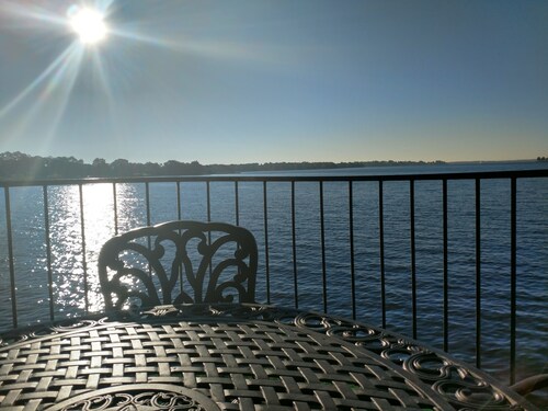 Comfy Cozy Condo, #149, 1 Bdrm., Incredible View, a Fisherman's Paradise