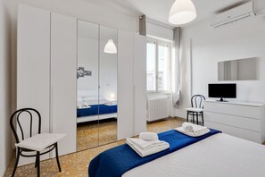 1 bedroom, iron/ironing board, WiFi