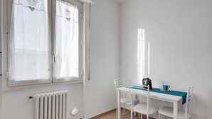 Uklassifisert bilde, 5 av 15, knapp