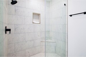 Combined shower/tub, hair dryer, towels, toilet paper