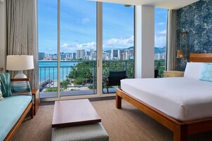 特色客房, 1 张特大床, 海洋景观 | 客房内保险箱、笔记本电脑工作区、遮光窗帘、熨斗/熨板