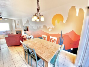 Dining - Desert Sanctuary in Kanab near Zion, Bryce and Grand Canyon National Parks (Kanab)