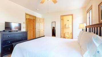 4 chambres, fer et planche Ă repasser, accĂšs Internet, draps fournis