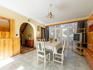 تناول الطعام